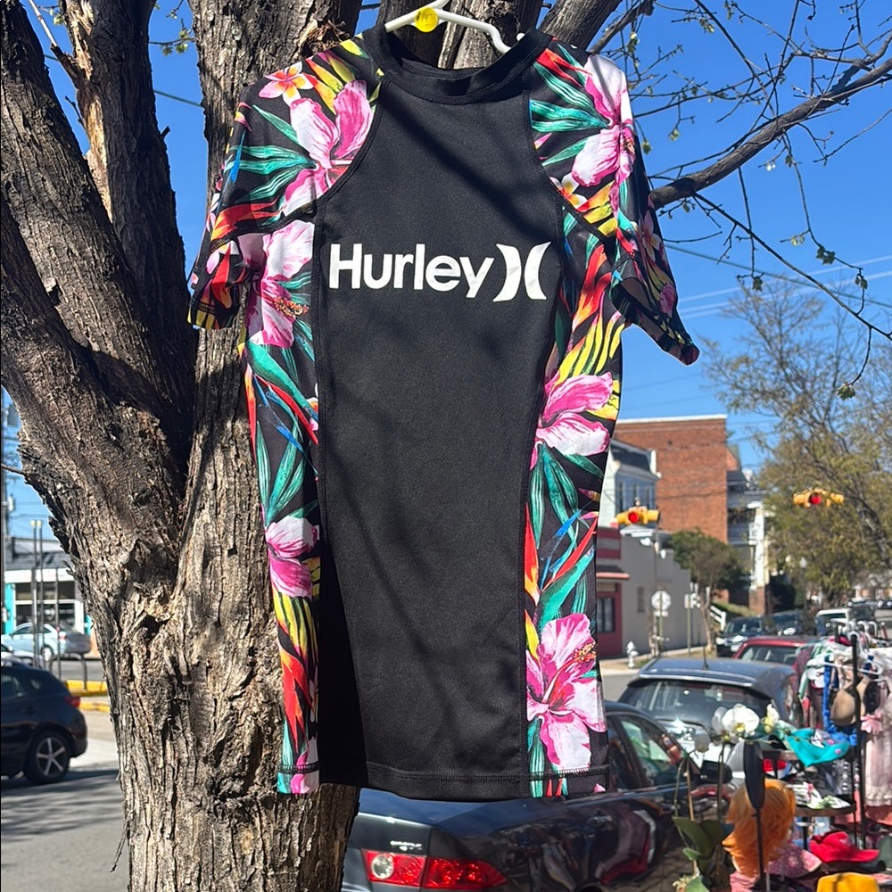 Hurley Black Floral Rash Guard